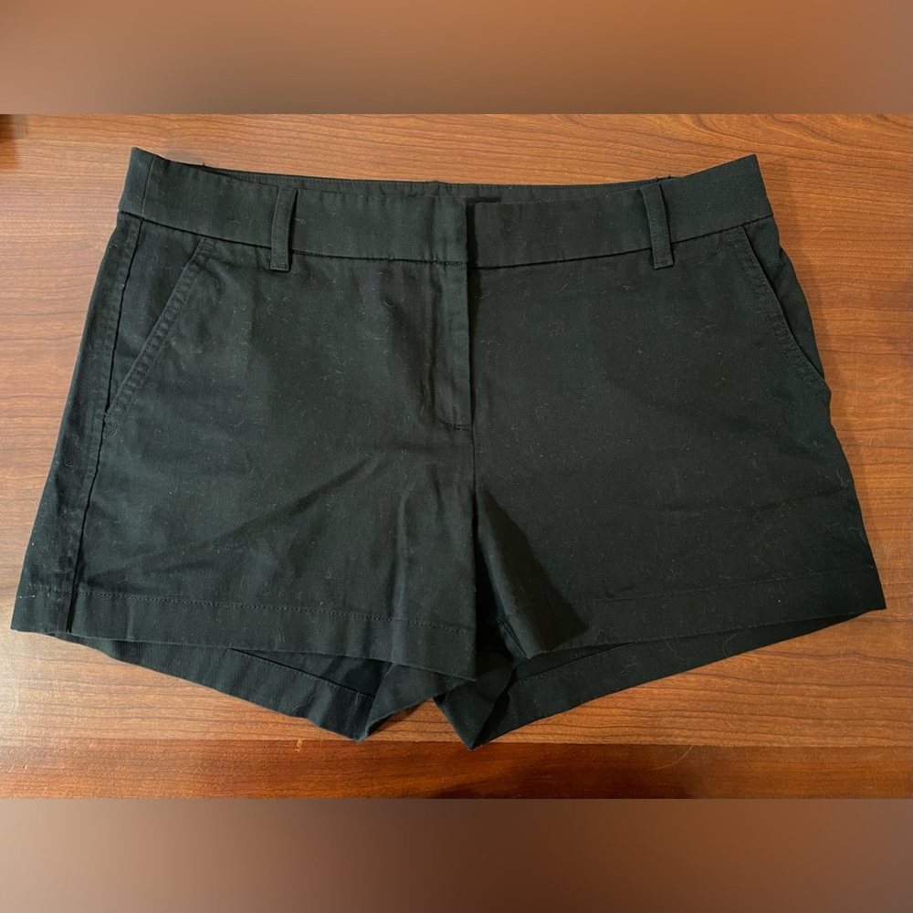 J. Crew Women’s size 10 woven cotton dress shorts.